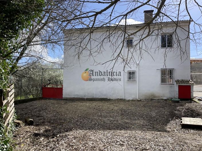 Image No.6-5 Bed Property for sale