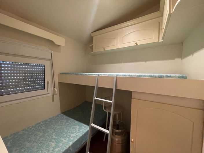 Image No.37-3 Bed Country House for sale