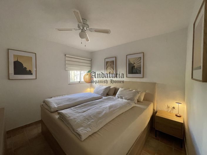 Image No.21-4 Bed Property for sale