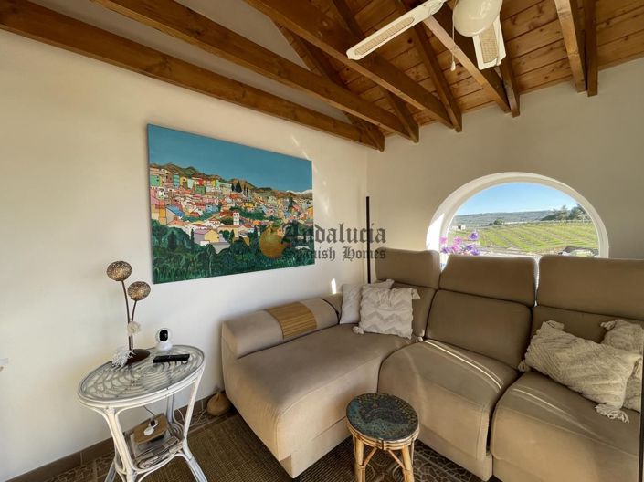 Image No.34-4 Bed Property for sale