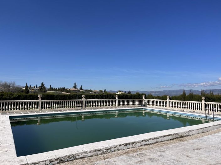 Image No.4-3 Bed Property for sale