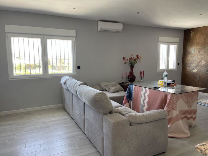 Image No.9-3 Bed Property for sale