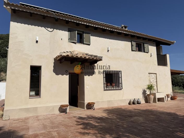 Image No.51-5 Bed Property for sale
