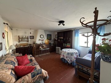 b8ebd66b-0004259337