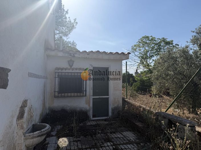 Image No.29-3 Bed Property for sale