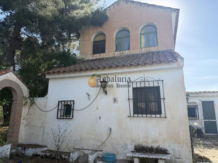Image No.37-3 Bed Property for sale
