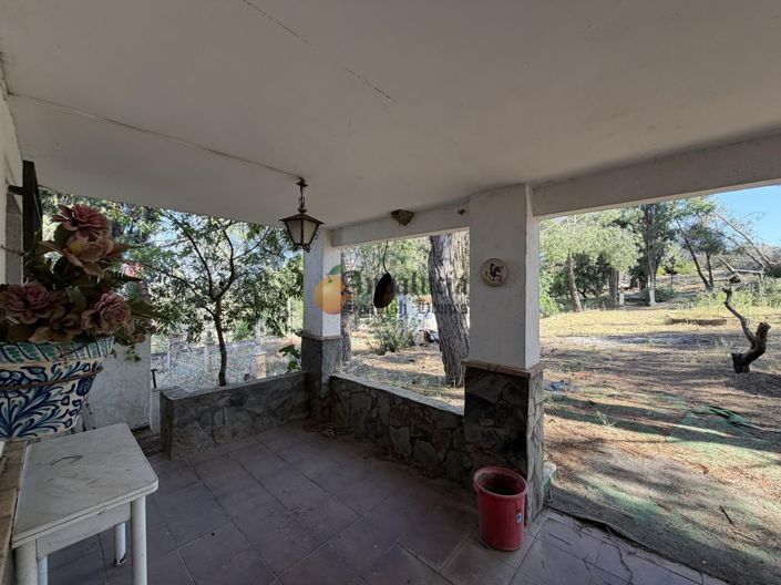 Image No.4-3 Bed Property for sale