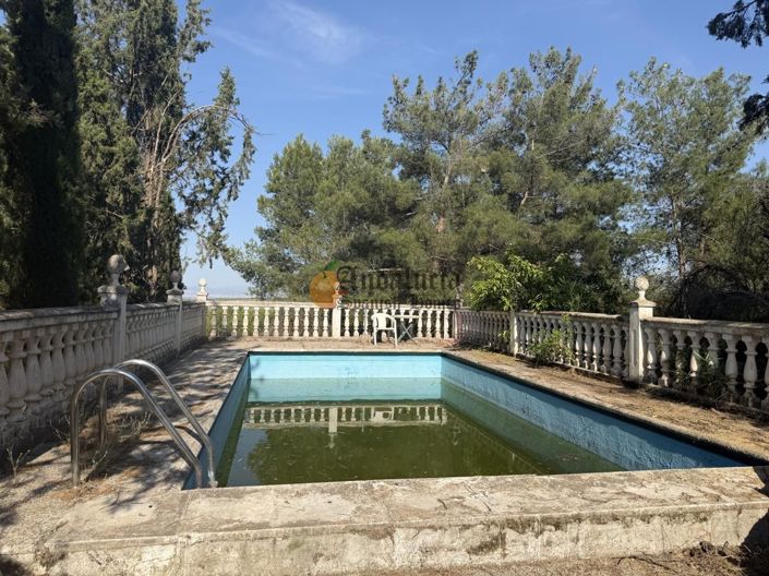 Image No.5-3 Bed Property for sale