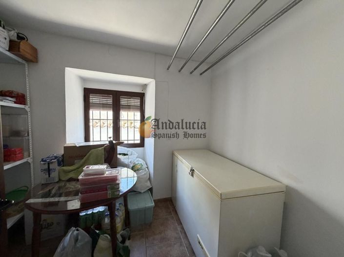 Image No.8-Propriété de 4 chambres à vendre à Montefrío
