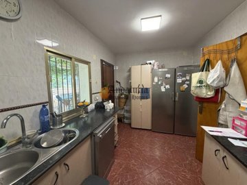 8c7a1467-0004268558