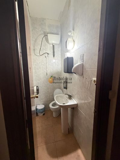 Image No.35-4 Bed Property for sale