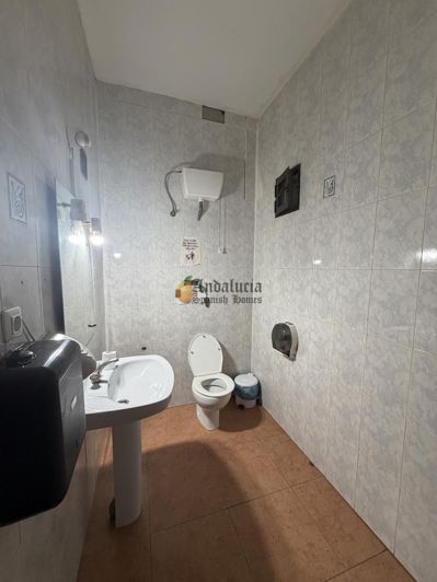 Image No.36-4 Bed Property for sale