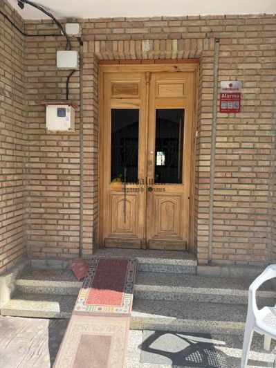 Image No.4-4 Bed Property for sale
