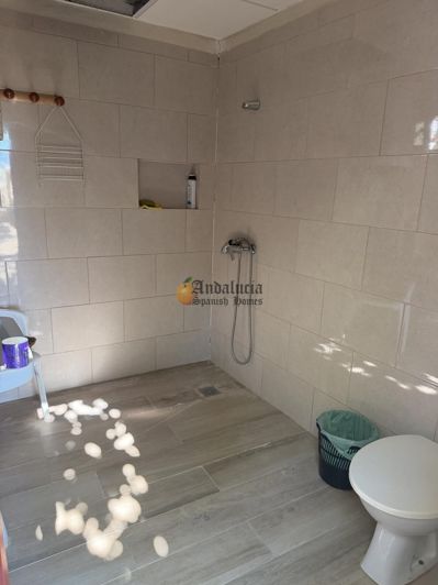 Image No.55-4 Bed Property for sale