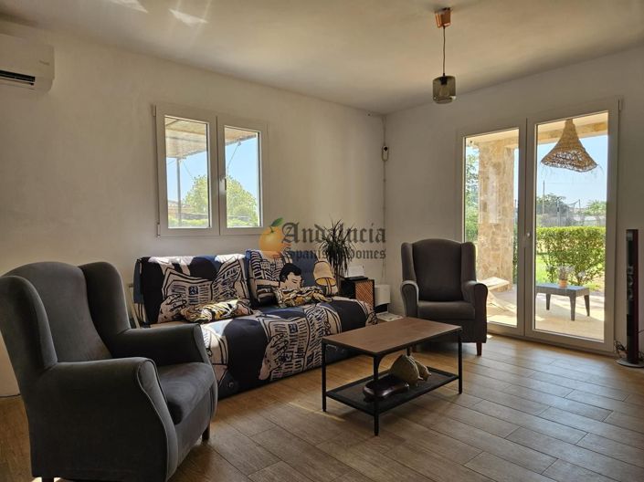 Image No.14-3 Bed Property for sale