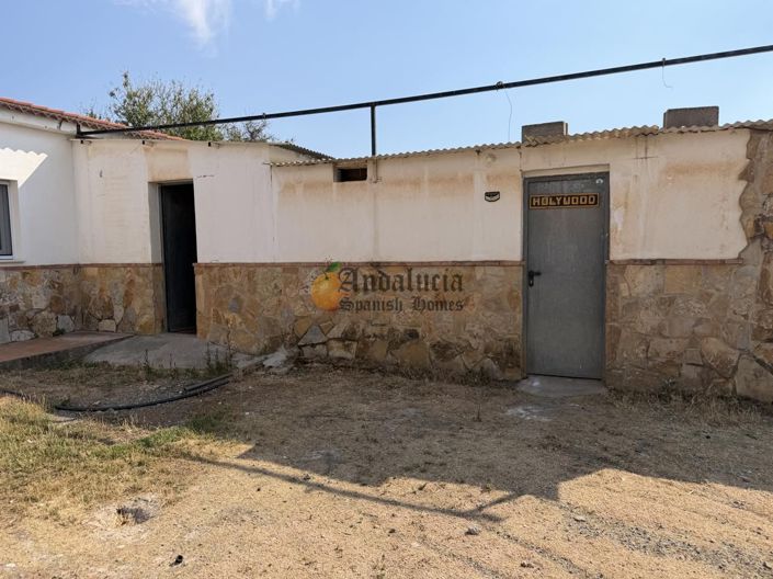 Image No.29-3 Bed Property for sale