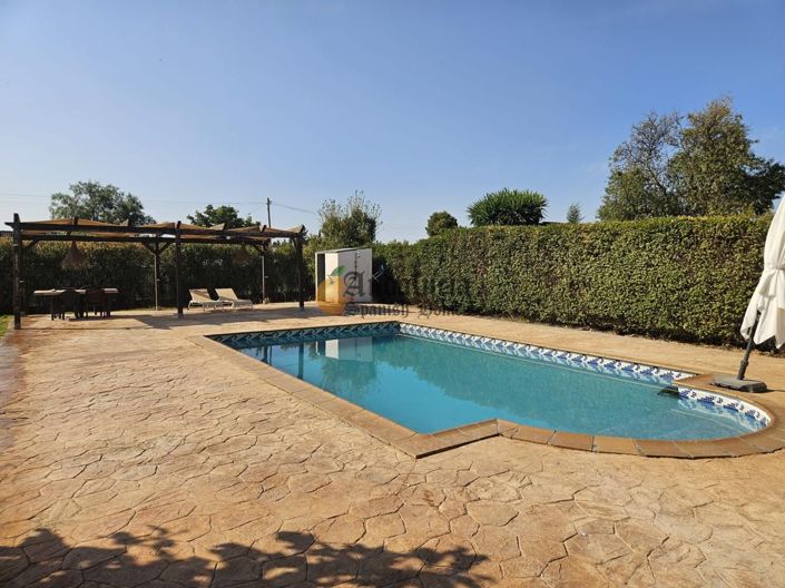 Image No.37-3 Bed Property for sale