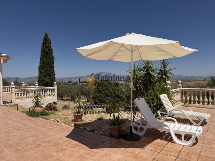Image No.43-4 Bed Property for sale