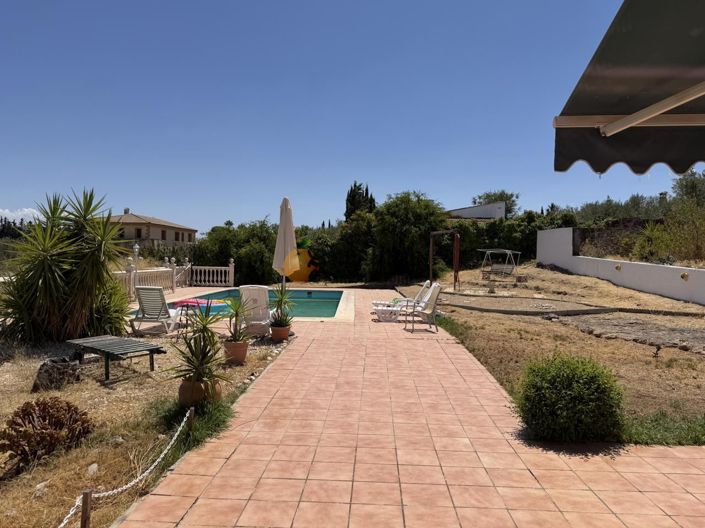 Image No.45-4 Bed Property for sale