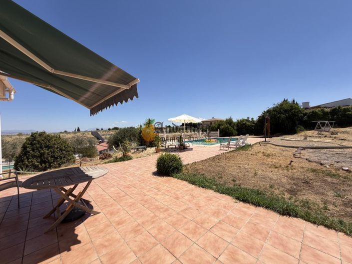 Image No.46-4 Bed Property for sale