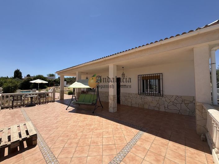 Image No.50-4 Bed Property for sale