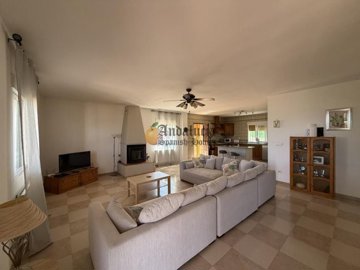 b3116da4-0004277653