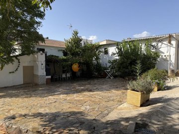 e3117f79-0004282526
