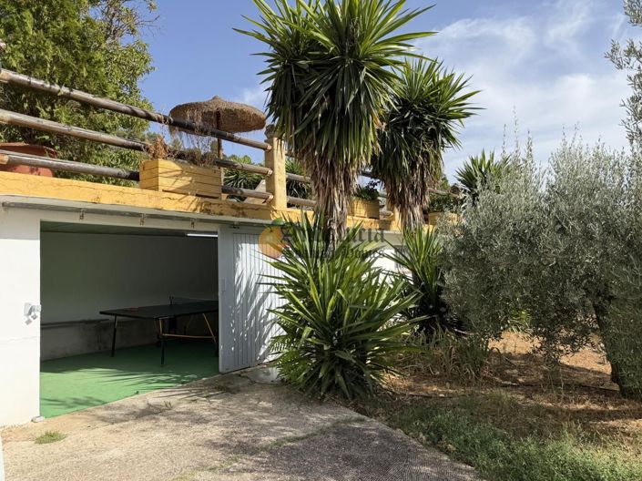 Image No.49-6 Bed Property for sale