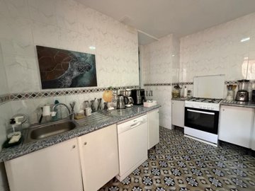 433722f7-0004286143