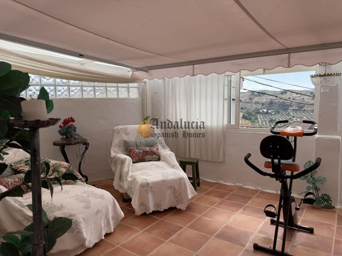 Image No.46-3 Bed Property for sale