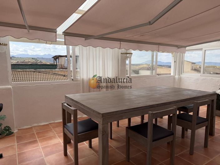 Image No.48-3 Bed Property for sale