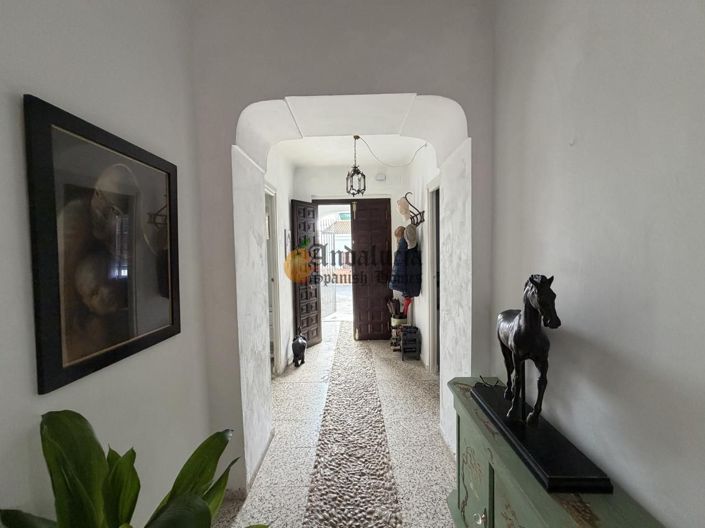 Image No.7-3 Bed Property for sale