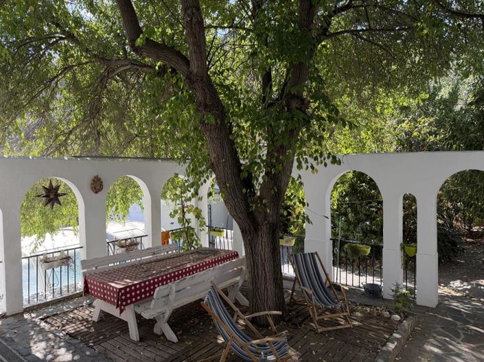 Image No.21-4 Bed Property for sale