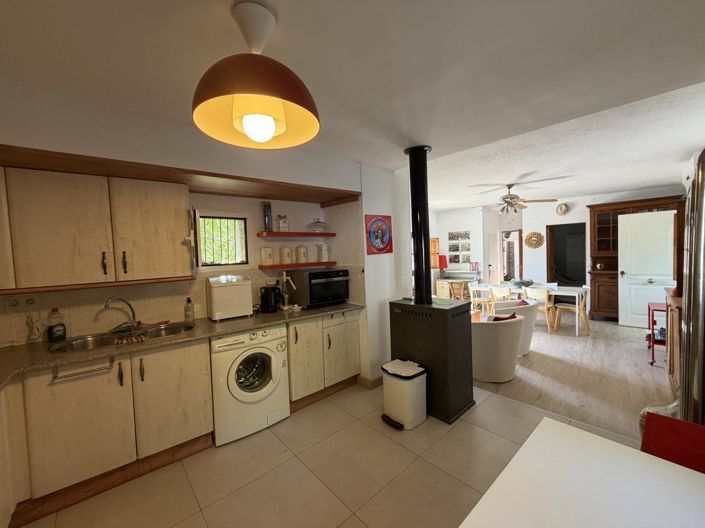 Image No.34-4 Bed Property for sale