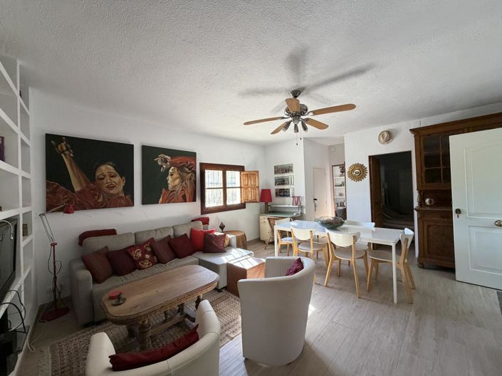 Image No.35-4 Bed Property for sale