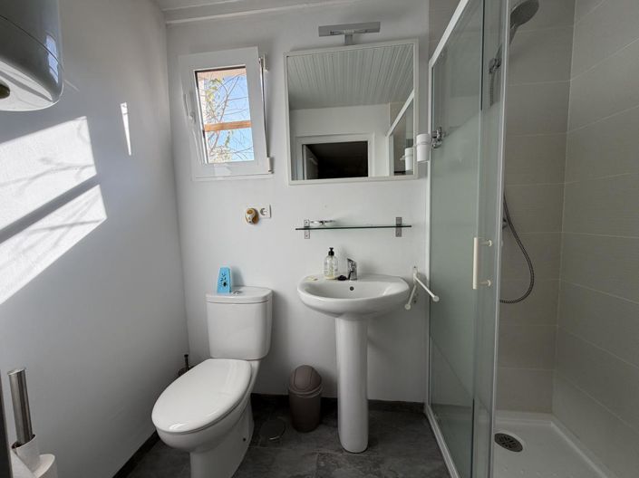 Image No.54-4 Bed Property for sale