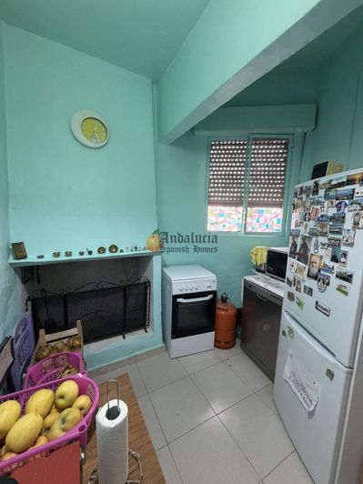 Image No.17-2 Bed Property for sale