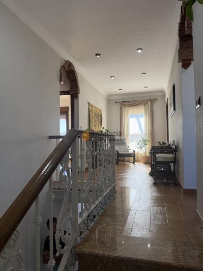 Image No.33-5 Bed Property for sale