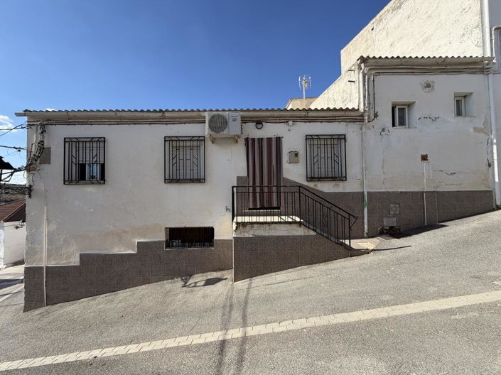 Image No.24-2 Bed Property for sale