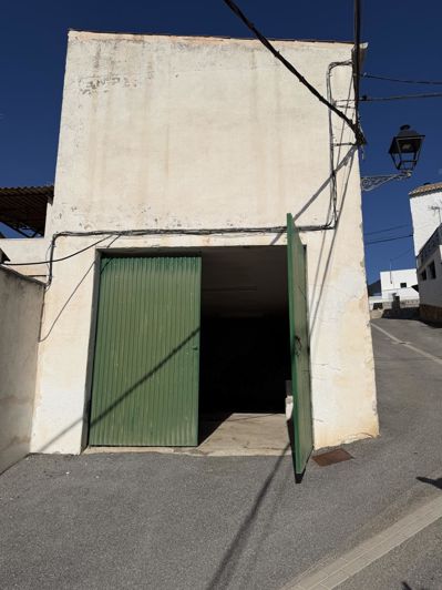 Image No.4-2 Bed Property for sale