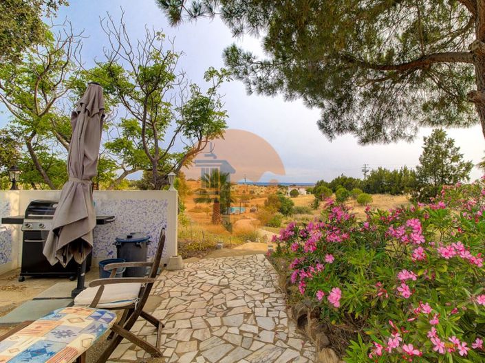 Image No.69-6 Bed House for sale