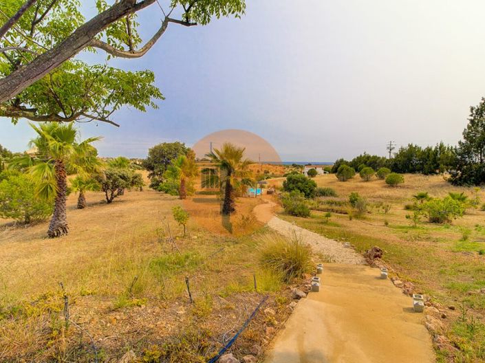 Image No.72-6 Bed House for sale