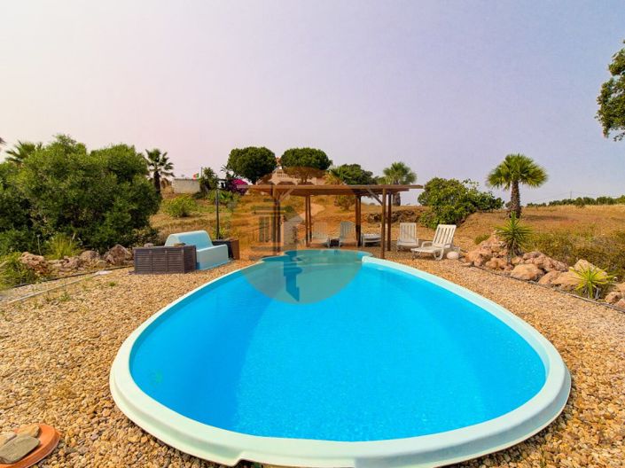 Image No.77-6 Bed House for sale