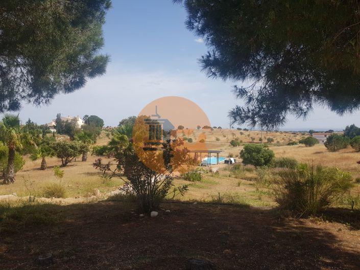 Image No.80-6 Bed House for sale