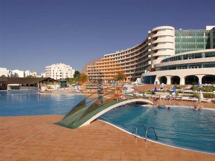 Image No.1-Appartement de 80 chambres à vendre à Albufeira