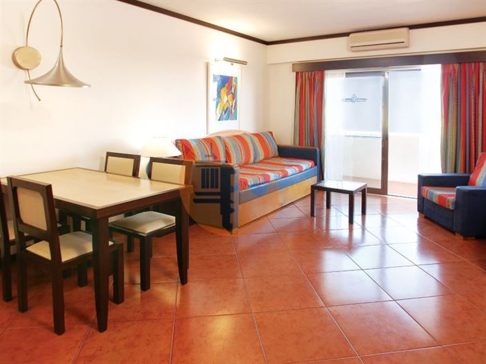 Image No.5-80 Bed Apartment for sale