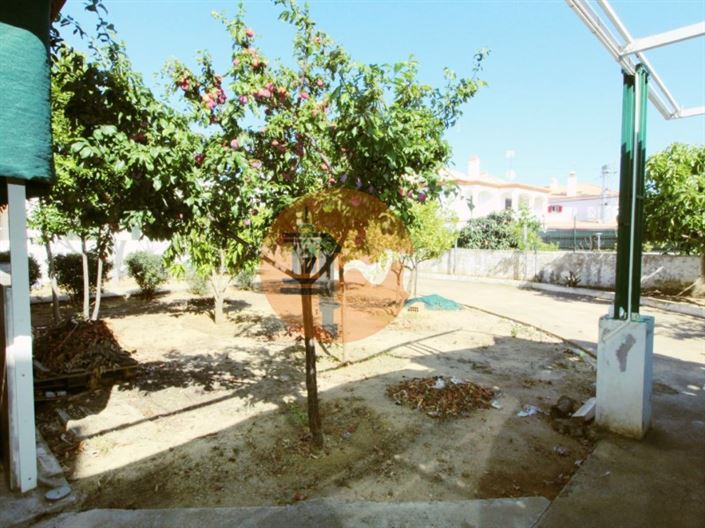 Image No.16-3 Bed House for sale