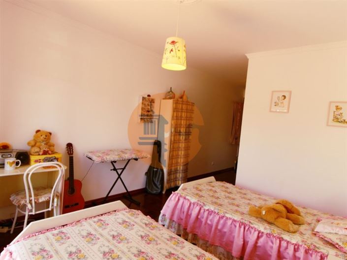 Image No.28-3 Bed House for sale