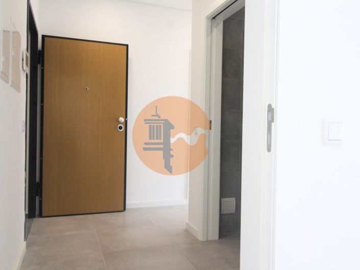 Image No.14-2 Bed Apartment for sale