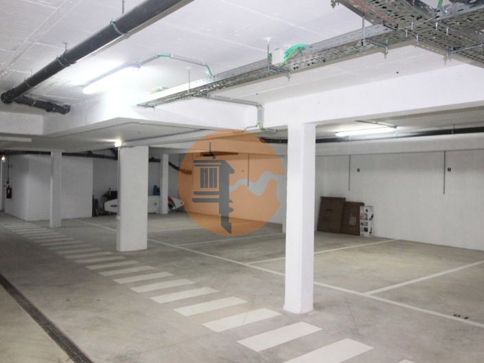 Image No.20-2 Bed Apartment for sale